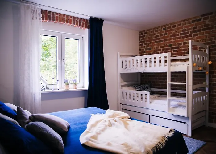 Pola Rodzinny بولانيكا- زدروي